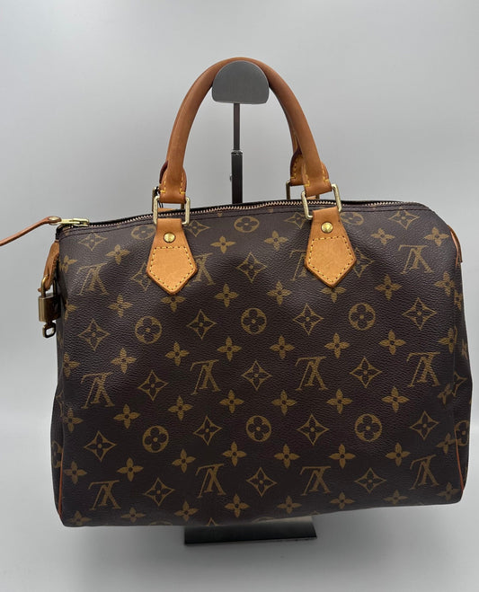 Louis Vuitton LOUIS VUITTON Speedy 30 Monogram Handbag